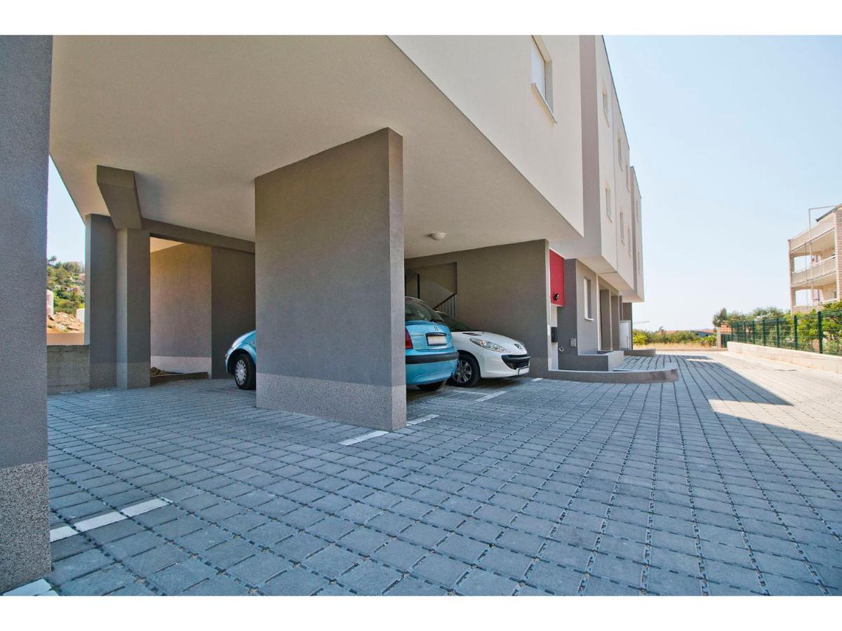 Ferienwohnung Olive Tree Podstrana Exterior foto